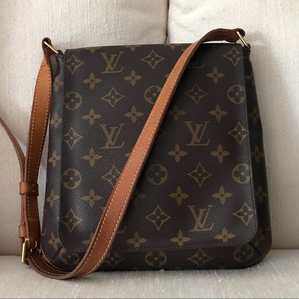 RARE Louis Vuitton Crossbody Purse